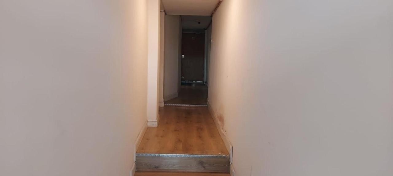 Lovely 3-Bed Apartment In Parkgate 罗瑟勒姆 外观 照片