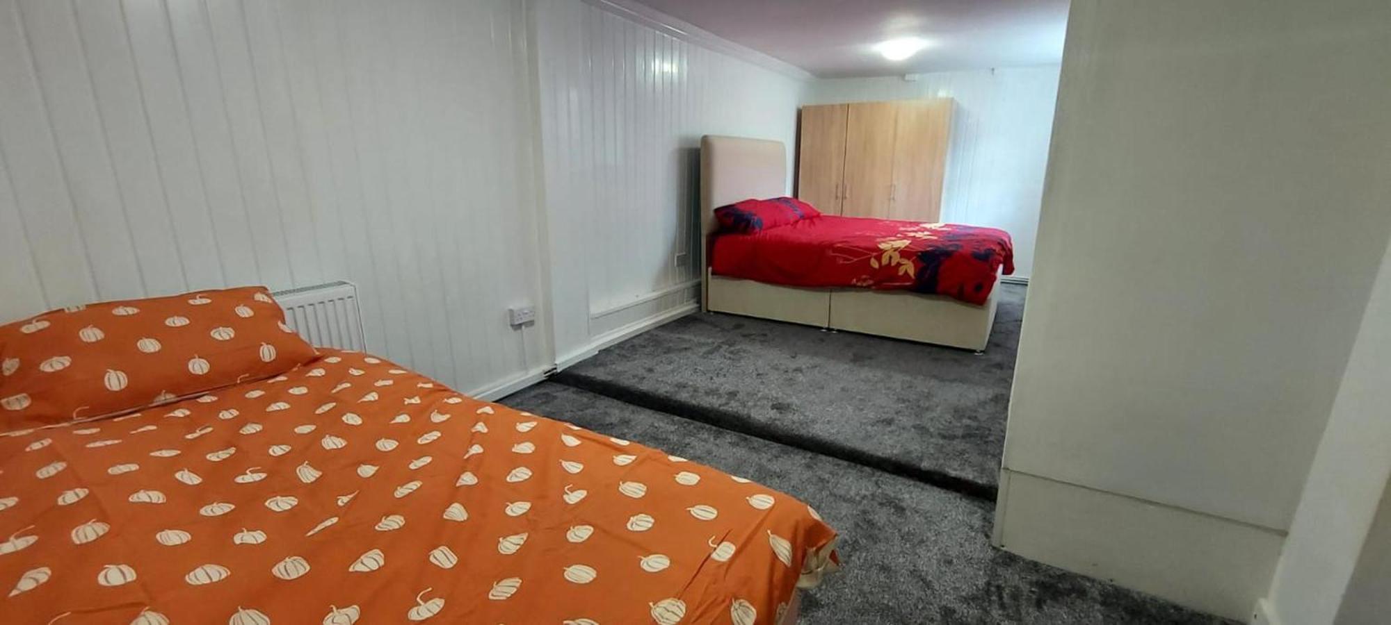 Lovely 3-Bed Apartment In Parkgate 罗瑟勒姆 外观 照片