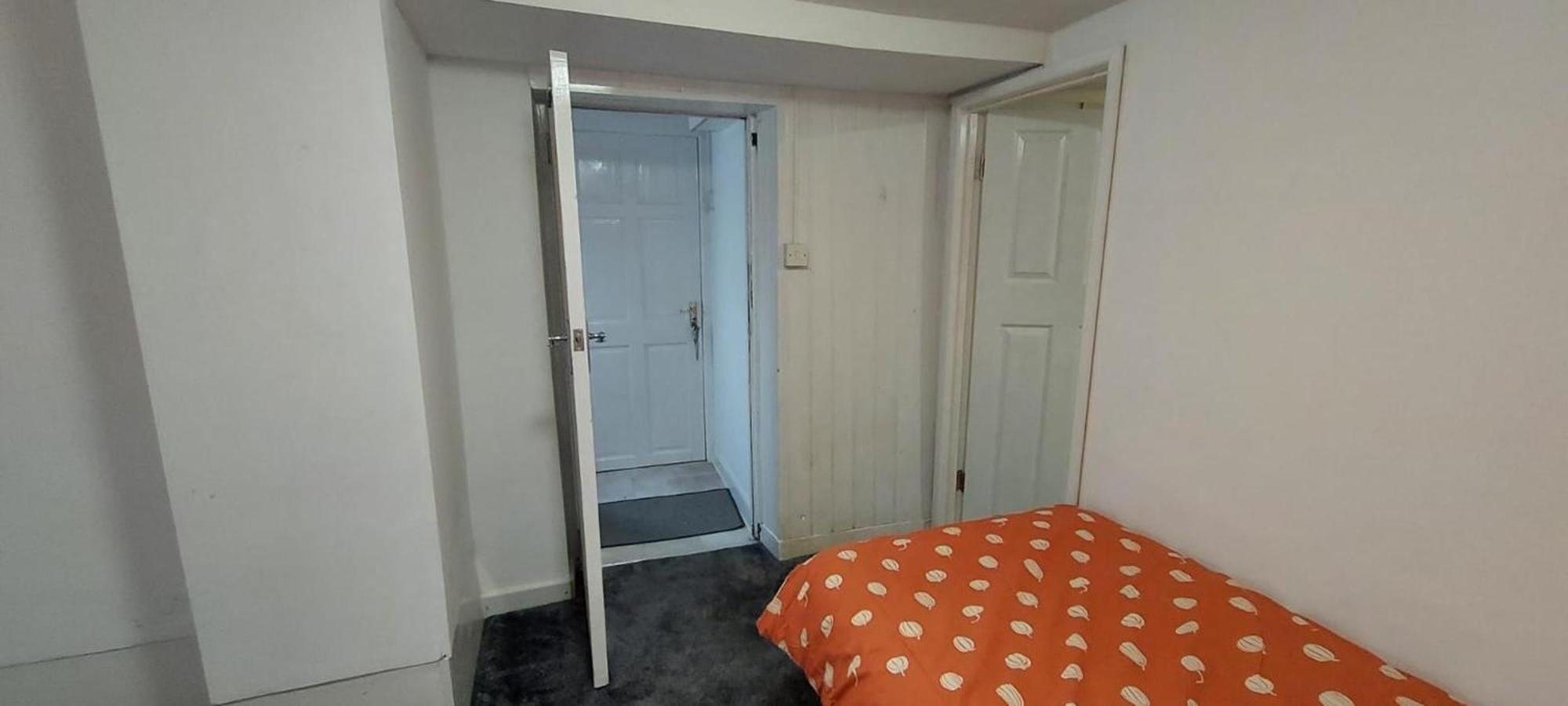 Lovely 3-Bed Apartment In Parkgate 罗瑟勒姆 外观 照片