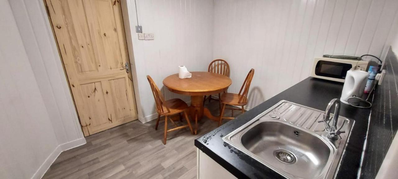 Lovely 3-Bed Apartment In Parkgate 罗瑟勒姆 外观 照片